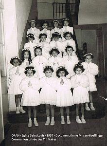 COMMUNIONS ORAN 1953 EGLISE ST LOUIS (1)